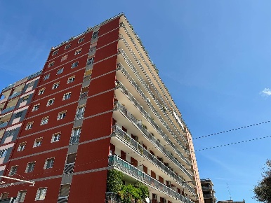 Foto Appartamento a Bari San Pasquale di 134 m² con 4 locali in affitto