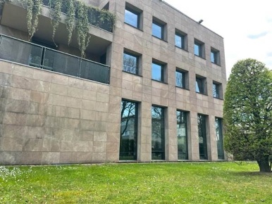 Foto Capannone industriale a Assago Centro di 2770 m² in affitto
