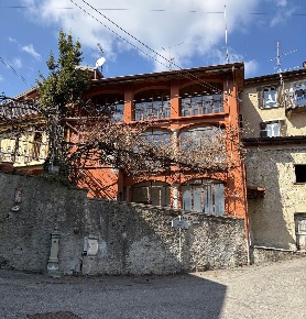 Foto Casa indipendente in Via per Canale  2, Duno di 157 m² con 6 locali