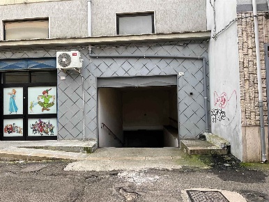 Foto Garage in via Archita 23, Palagiano di 34 m² con 1 locali in vendita