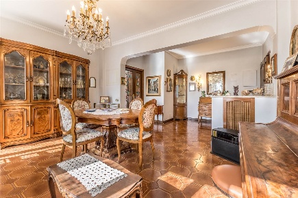 Foto Appartamento in Via Pietro Romano  30, Roma di 100 m² con 3 locali