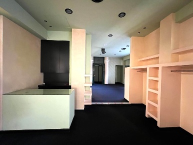 Foto Attività commerciale a Sondrio Centro di 79 m² in affitto