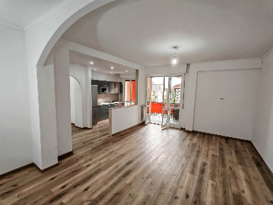 Foto Appartamento a Ventimiglia Centro Città di 86 m² con 5 locali