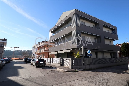 Foto Attico a Giulianova Centro di 71 m² con 3 locali in vendita