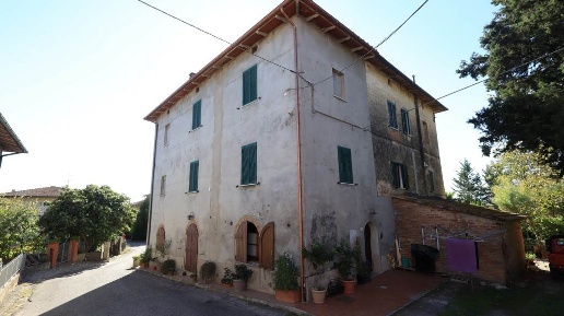 Foto Appartamento a Chiusi di 160 m² con 8 locali in vendita