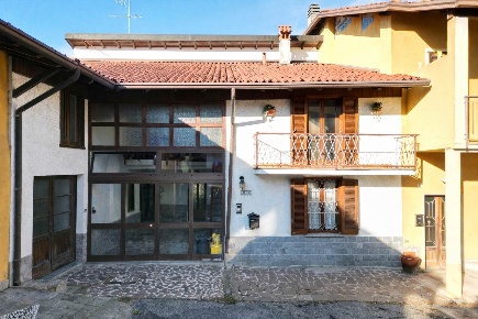 Foto Casa indipendente in Via Antonio Grasmsci  67, Barzanò Centro