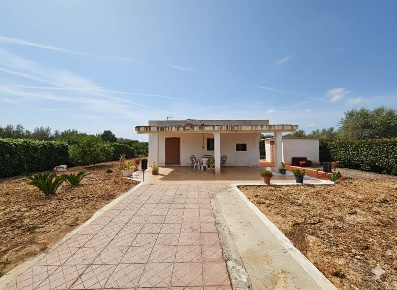 Foto Villa unifamiliare a Mesagne di 58 m² con 4 locali in vendita