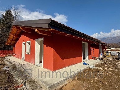 Foto Villa a schiera in Via Nuova 106, Gravellona Toce Centro Storico