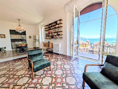 Foto Appartamento a La Spezia Colli di 142 m² con 7 locali in vendita