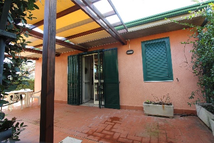 Foto Villa unifamiliare in COSTA SARACENA, Augusta di 60 m² con 4 locali