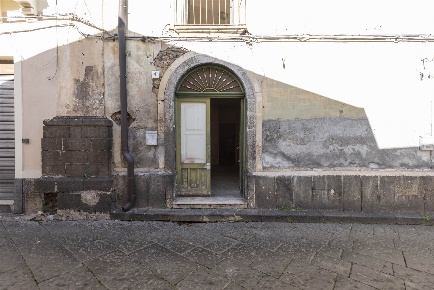 Foto Appartamento in Via Marzulli 41, Acireale Centro Storico di 81 m²