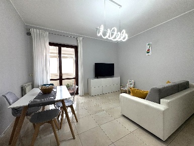 Foto Appartamento a Mascalucia Centro di 75 m² con 3 locali in affitto