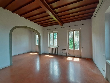Foto Appartamento a Firenze Bolognese di 150 m² con 6 locali in affitto
