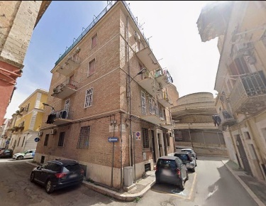 Foto Appartamento in via sperone 4, Foggia di 130 m² con 3 locali