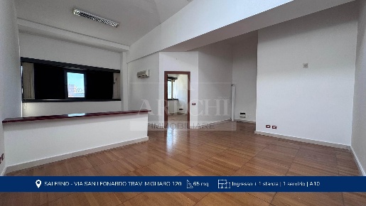 Foto Ufficio in Via San Leonardo Trav. Migliaro 120, Salerno di 65 m²
