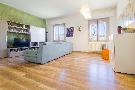 Foto Appartamento a Siena Le Tolfe - Monteliscai di 147 m² con 5 locali