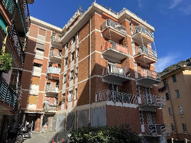 Foto Appartamento in Via Luigi Cordano  4, Rapallo Cerisola di 87 m²
