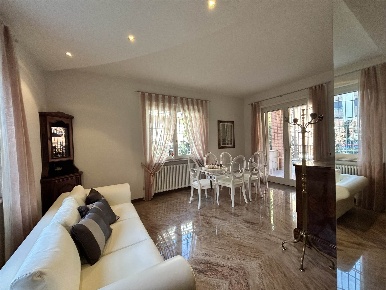 Foto Casa indipendente a Piacenza Via Taverna - Ospedale di 226 m²