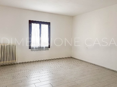 Foto Appartamento a Cavezzo di 77 m² con 4 locali in affitto