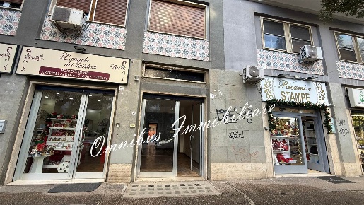 Foto Negozio a Foggia Immacolata di 40 m² con 2 locali in affitto