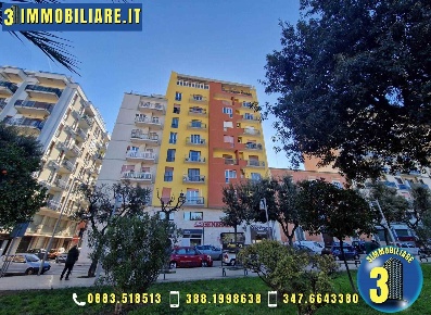 Foto Appartamento a Barletta Centro di 120 m² con 8 locali in vendita