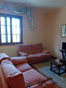 Foto Appartamento a Gambassi Terme di 65 m² con 4 locali in affitto