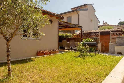 Foto Appartamento in via Amilcare Ponchielli, Campi Bisenzio Centro
