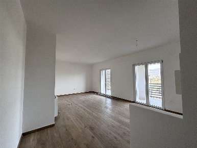 Foto Appartamento in Viale Stella Maris, Montecorvino Pugliano di 69 m²