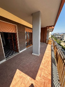 Foto Appartamento a Cava de' Tirreni Centro di 140 m² con 5 locali