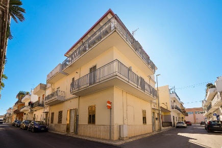 Foto Appartamento in Via Domenico Cassano 7, Palo del Colle Centro