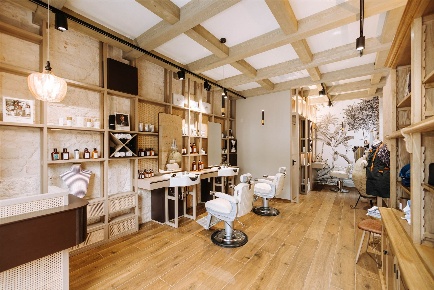 Foto Negozio in Via Dante Alighieri 66, Putignano di 44 m² con 1 locali