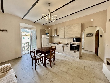 Foto Appartamento a Rio Rio Marina di 90 m² con 5 locali in vendita