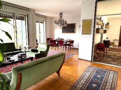 Foto Appartamento in VIA EUGENIO PELLINI 4, Milano Maggiolina di 175 m²