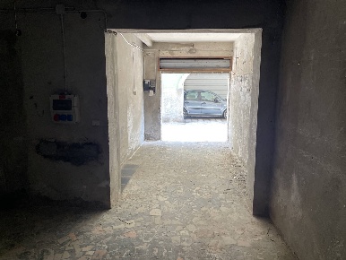 Foto Garage in Calle Gabardi, Chioggia Centro Storico di 40 m² con 1 locali