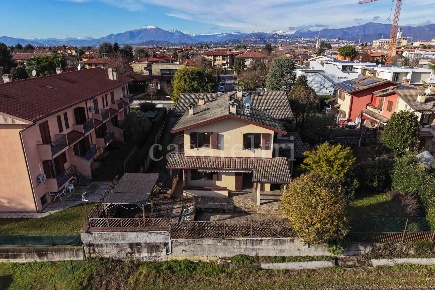 Foto Villa bifamiliare in via sant'agostino  31, Azzano San Paolo di 219 m²