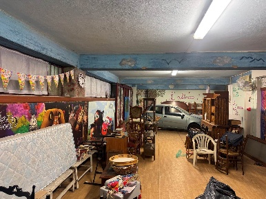 Foto Garage in Via Francesco Strano 12, Aci Catena Centro di 159 m²