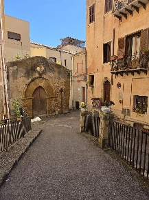 Foto Appartamento in Vicolo San Lorenzo, Sciacca Centro di 85 m² in vendita