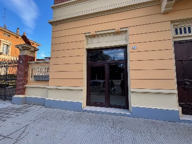 Foto Negozio a San Severino Marche Centro di 50 m² con 1 locali in affitto