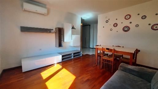 Foto Appartamento a Bolzano Europa - Novacella di 80 m² con 4 locali