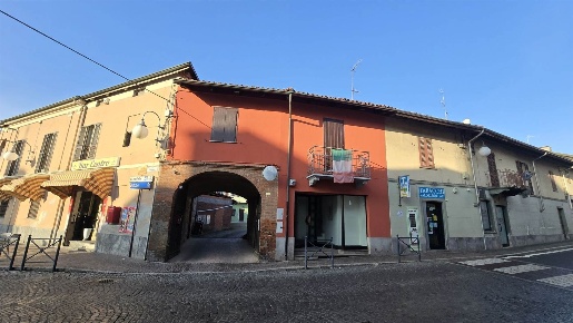 Foto Casa indipendente in Via Mazzini 1, Ponderano di 105 m² con 2 locali