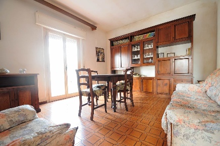 Foto Villa unifamiliare a Campiglia Marittima di 110 m² con 8 locali