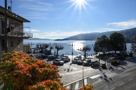 Foto Appartamento in Corso Garibaldi 16, Baveno Centro di 84 m² in vendita