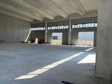 Foto Capannone industriale a Marigliano di 2500 m² con 1 locali in affitto