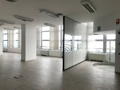Foto Ufficio in via Gaudenzio Fantoli 7, Milano Viale Ungheria - Mecenate