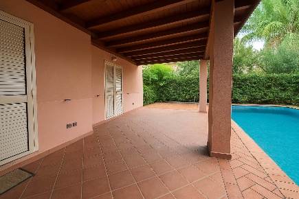 Foto Villa a schiera a Furnari Tonnarella di 140 m² con 6 locali in vendita