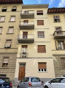 Foto Appartamento in Via Giandomenico Romagnosi 13, Firenze di 61 m²