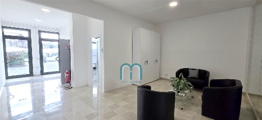 Foto Ufficio in VIA POLANZANI, Noale Centro di 80 m² con 4 locali