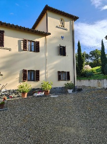 Foto Rustico in VIA FRATELLI ROSSELLI, San Giovanni Valdarno di 265 m²
