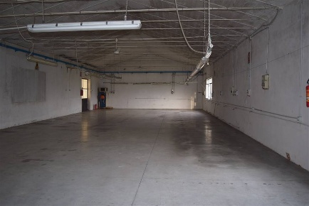 Foto Magazzino a Carmignano Seano di 250 m² con 1 locali in vendita