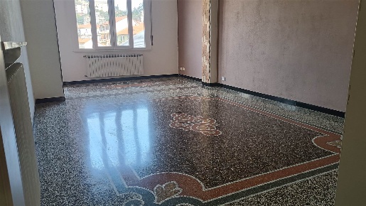 Foto Appartamento a Savona Villapiana, La Rusca, Via Mignone di 142 m²